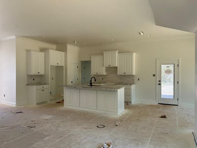 New construction Single-Family house 153 Graystone Drive, Weatherford, TX 76088 - photo 4 4