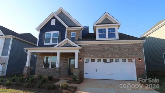 New construction Single-Family house 10132 Whitaker Pointe Drive, Huntersville, NC 28078 - photo 0