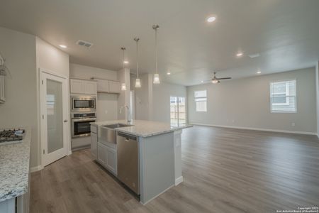 New construction Single-Family house 13007 Oryx Fort, Saint Hedwig, TX 78152 - photo