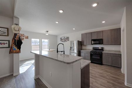 New construction Single-Family house 17624 Cedar Crest Drive, Conroe, TX 77306 - photo 11 11