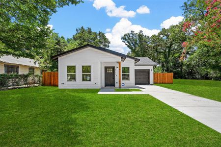 New construction Single-Family house 4712 Burma Road, Dallas, TX 75216 - photo 0 0