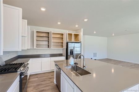 New construction Single-Family house 24485 E Evans Drive, Aurora, CO 80018 Ashbrook- photo 16 16