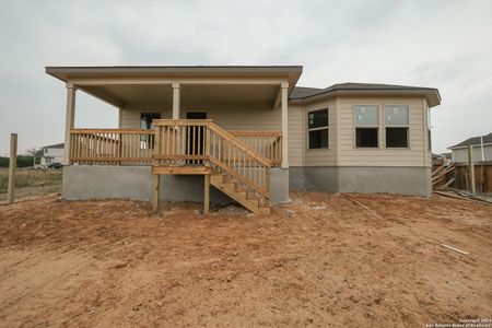 New construction Single-Family house 1105 Water Valley, Seguin, TX 78155 Ellsworth- photo 13 13