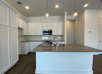 New construction Condo/Apt house 2050 Lohmans Spur, Unit 702, Lakeway, TX 78734 Plan F- photo 3 3