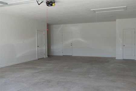 New construction Single-Family house 2510 Lakeridge Drive, Granbury, TX 76048 - photo 2 2