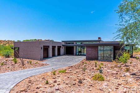 New construction Single-Family house 2866 S Petroglyph Trail, Gold Canyon, AZ 85118 - photo 0
