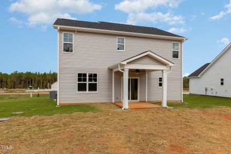 New construction Single-Family house 41 Red River Drive, Selma, NC 27576 - photo 30 30