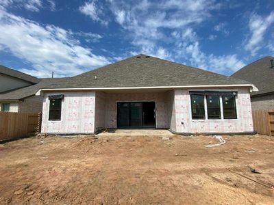 New construction Single-Family house 2003 Meteor Falls Drive, Richmond, TX 77469 Hanover Homeplan- photo 10 10
