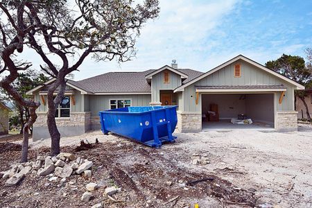 New construction Single-Family house 568 Lasso Loop, Canyon Lake, TX 78133 - photo 0 0