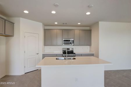 New construction Single-Family house 24132 W Hess Avenue, Buckeye, AZ 85326 Castillo Series - Bluebell- photo 15 15
