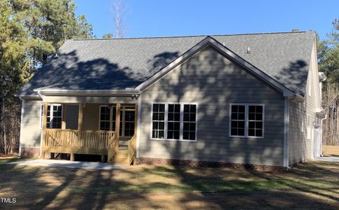 New construction Single-Family house 245 Whistlers Cove, Louisburg, NC 27549 - photo
