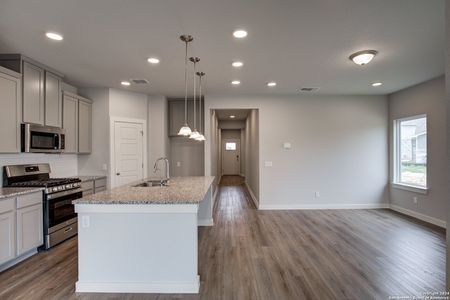 New construction Single-Family house 1915 Scare Crow, New Braunfels, TX 78130 The Creek View- photo 9 9
