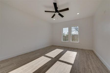 New construction Single-Family house 809 S Adelaide Street, Terrell, TX 75160 - photo 9 9