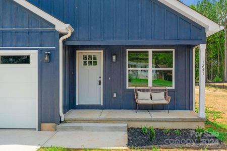 New construction Single-Family house 1241 Burris Boulevard, Lincolnton, NC 28092 - photo 3 3