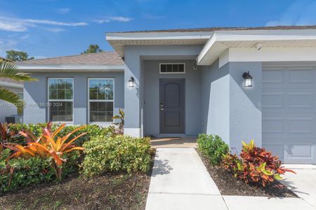 New construction Single-Family house 886 Ne Whistling Duck Way, Port St. Lucie, FL 34983 - photo 3 3