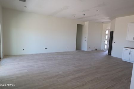 New construction Single-Family house 28626 N 258Th Avenue, Wittmann, AZ 85361 - photo 8 8