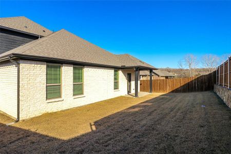 New construction Single-Family house 113 Everest Court, Burleson, TX 76028 The Bradley- photo 29 29