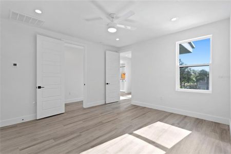 New construction Single-Family house 216 S Grady Avenue, Tampa, FL 33609 - photo 34 34