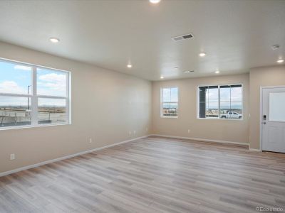 New construction Townhouse house 22195 E 7Th Place, Aurora, CO 80018 - photo 3 3