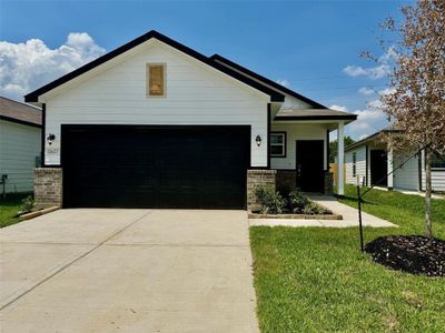 New construction Single-Family house 11627 Gristmill Grange Drive, Crosby, TX 77532 Hampton- photo 0