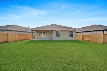 New construction Single-Family house 14328 Cedarwood Oaks Road, Splendora, TX 77372 Plan X35C- photo 30 30