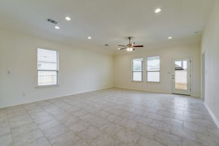 New construction Single-Family house 13007 Blue Flame Drive, San Antonio, TX 78245 - photo 17 17