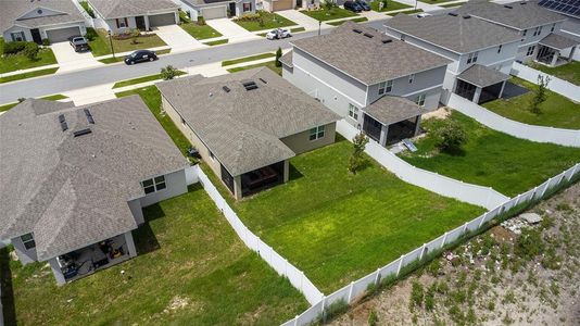 New construction Single-Family house 300 Lake Smart Circle, Winter Haven, FL 33881 - photo 13 13