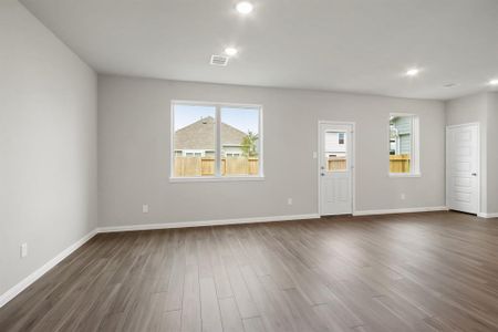 New construction Single-Family house 2225 Middle Ridge Drive, Conroe, TX 77301 Canyon- photo 2 2