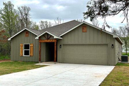 New construction Single-Family house 138 E Pauwela Ln, Bastrop, TX 78602 - photo 1 1