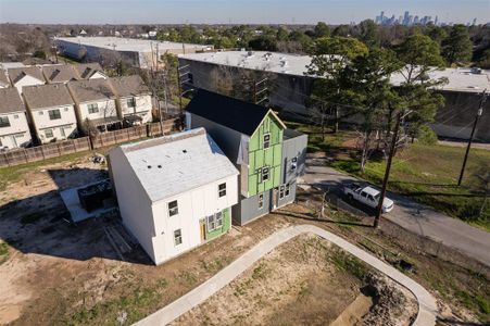 New construction Single-Family house 3905 Yale Heights Drive, Houston, TX 77018 - photo