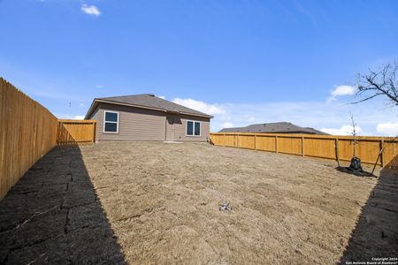 New construction Single-Family house 3545 Canyon Ridge, Seguin, TX 78155 RC Carlisle- photo 15 15