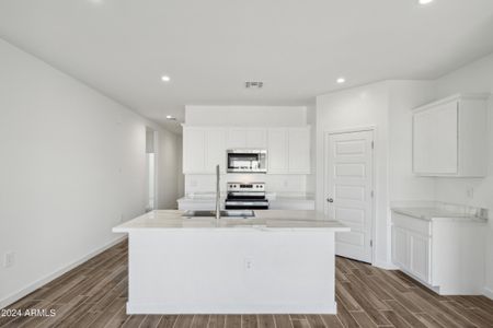 New construction Single-Family house 5788 E Swift Place, San Tan Valley, AZ 85140 - photo 9 9