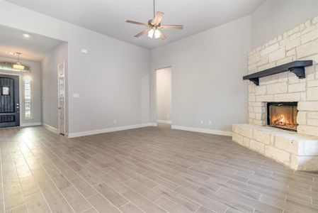 New construction Single-Family house 1312 Wilderness Lane, Forney, TX 75126 - photo 4 4
