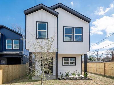 New construction Single-Family house 5700 Elysian Street, Houston, TX 77009 - photo 0 0