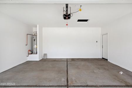 New construction Single-Family house 1549 E Squire Drive, Casa Grande, AZ 85122 Dalton- photo 12 12