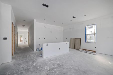New construction Single-Family house 2156 43Rd Terrace N, Saint Petersburg, FL 33714 - photo 3 3