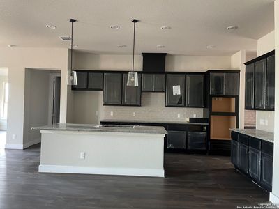 New construction Single-Family house 5306 Estates Oak Way, San Antonio, TX 78263 Braunig B- photo 10 10