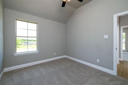 New construction Single-Family house 102 Clover Circle, Weatherford, TX 76086 - photo 6 6