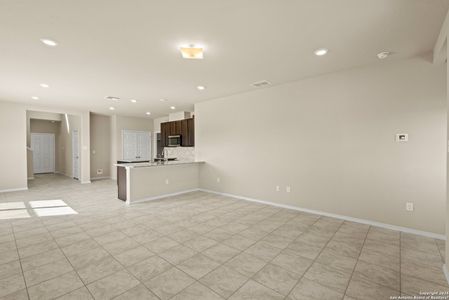 New construction Single-Family house 2607 Gideon Lane, New Braunfels, TX 78130 Fulton- photo 2 2