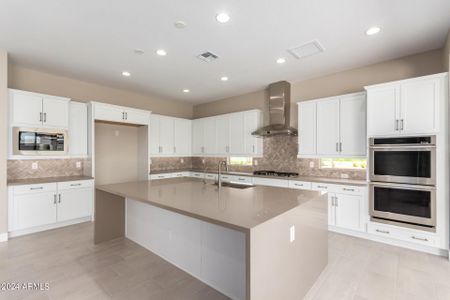 New construction Single-Family house 5743 N 208Th Lane, Buckeye, AZ 85396 Shire- photo 16 16