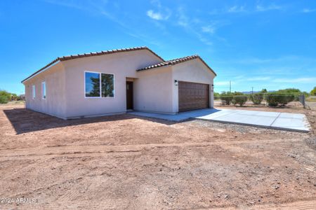 New construction Single-Family house 3015 W Caballero Drive, Eloy, AZ 85131 - photo 26 26