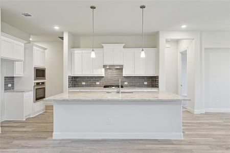 New construction Single-Family house 2304 Lannister Street, Mansfield, TX 76063 Regal Series - Victoria- photo 10 10