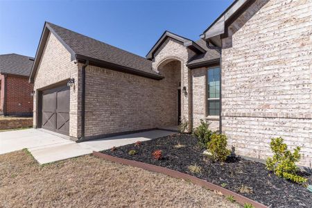 New construction Single-Family house 1018 Silver Oak Drive, Mansfield, TX 76063 ROCKDALE- photo 1 1