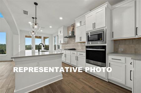 New construction Single-Family house 7604 Becasseau Dr, Austin, TX 78738 The Carter VI- photo 9 9