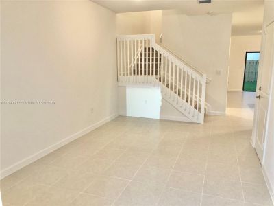 New construction Townhouse house 28569 Sw 134Th Ct, Unit -, Homestead, FL 33033 - photo 7 7