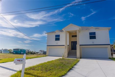 New construction Single-Family house 3431 Sheephead Drive, Hernando Beach, FL 34607 - photo 4 4