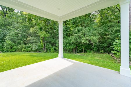 New construction Single-Family house 107 Aviary Court, Summerville, SC 29483 Greenwood Quick Move In- photo 9 9