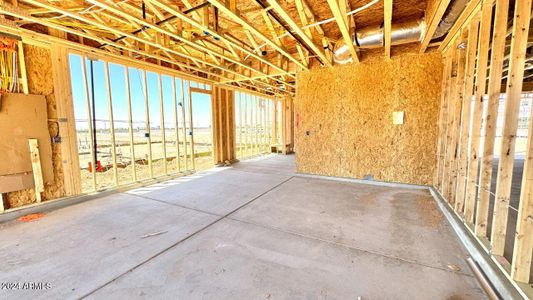 New construction Single-Family house 22904 E Roundup Way, Queen Creek, AZ 85142 - photo 4 4
