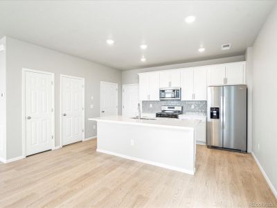 New construction Townhouse house 22331 E 7Th Place, Aurora, CO 80018 The Woodland- photo 14 14