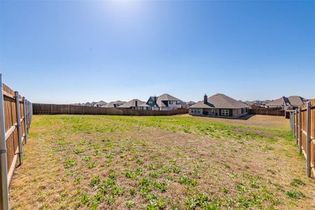 New construction Single-Family house 12616 Panther Creek Drive, Godley, TX 76044 - photo 32 32